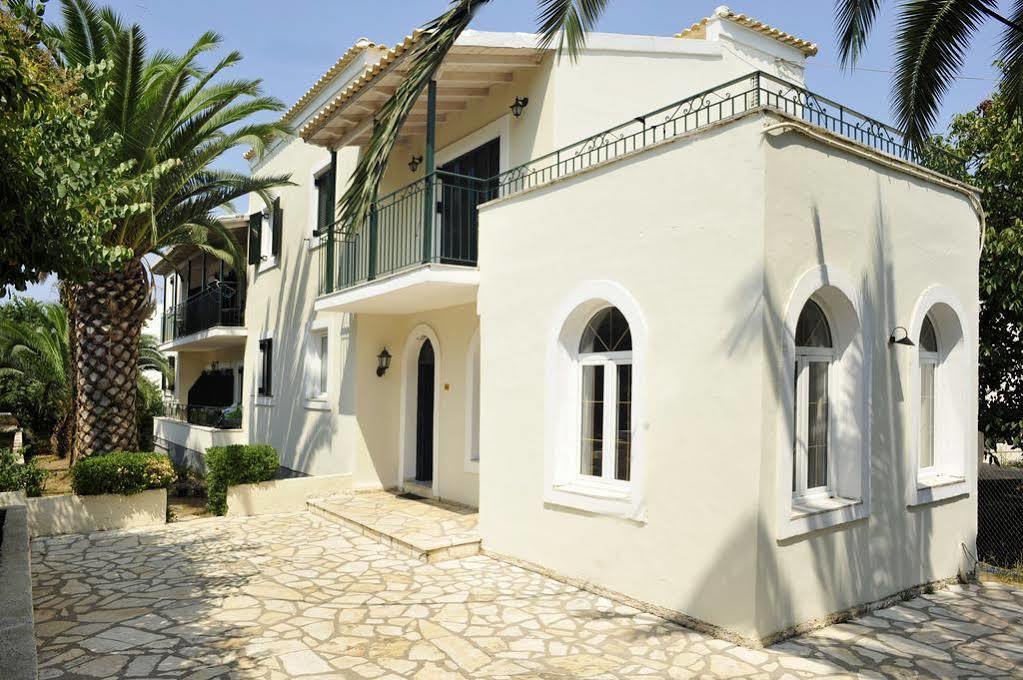 Balaris Apartments Kassiopi Exterior foto